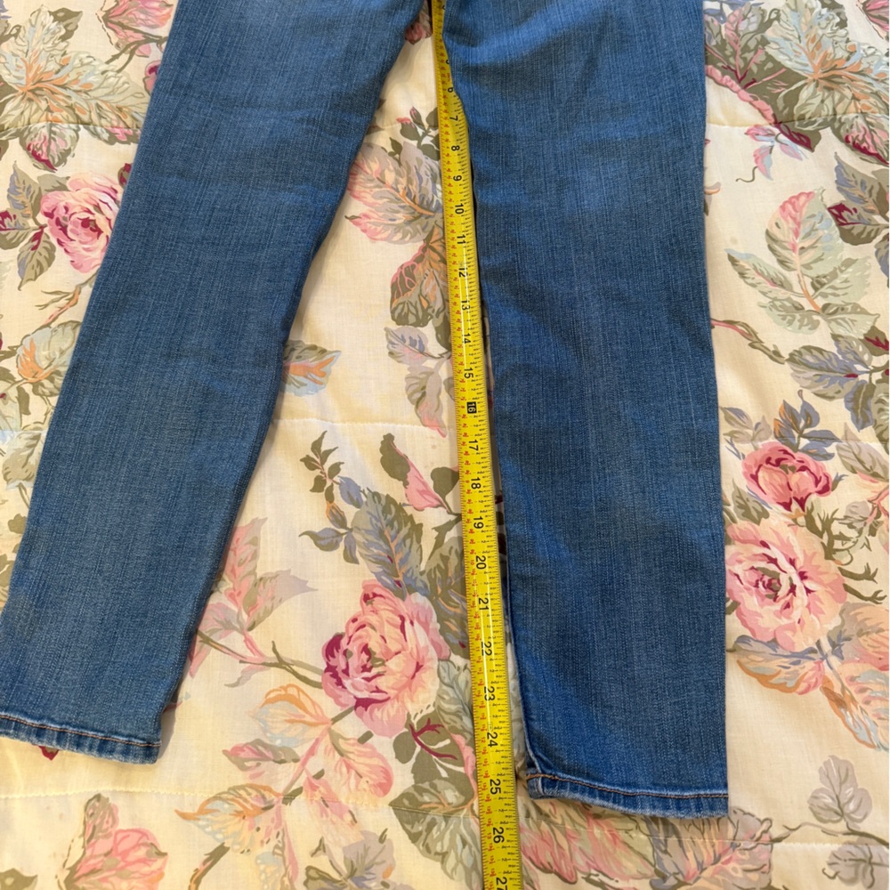 American Eagle Outfitters Women's Denim Skinny Jeans - Picture 7 of 9